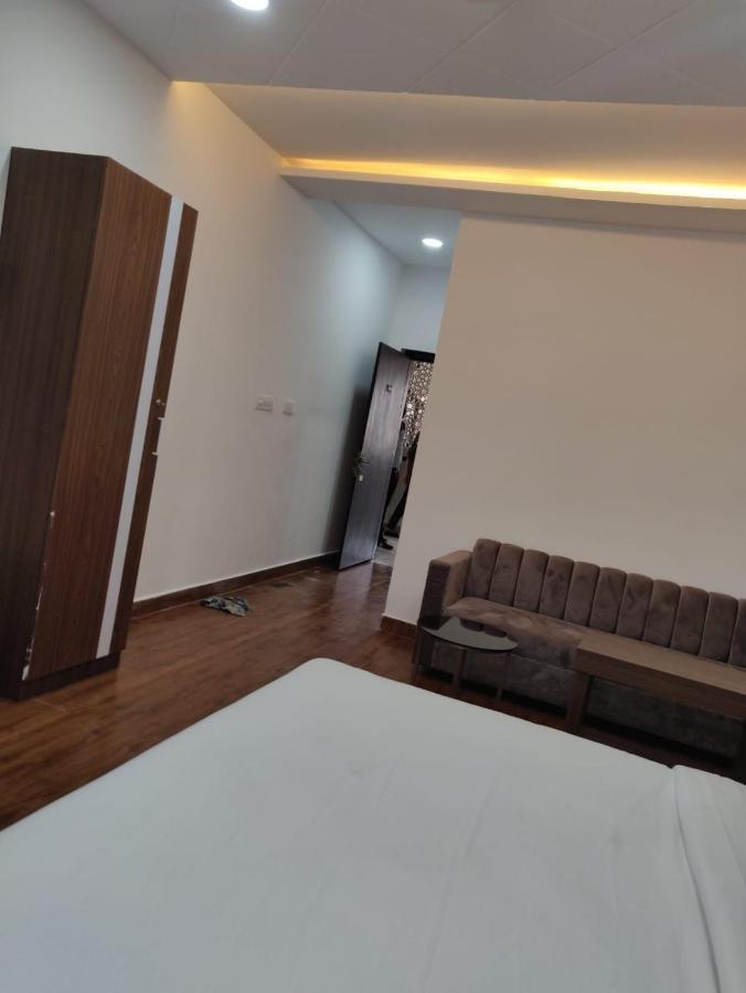 Hotel Virasat By Bookingcare Chhatarpur Buitenkant foto