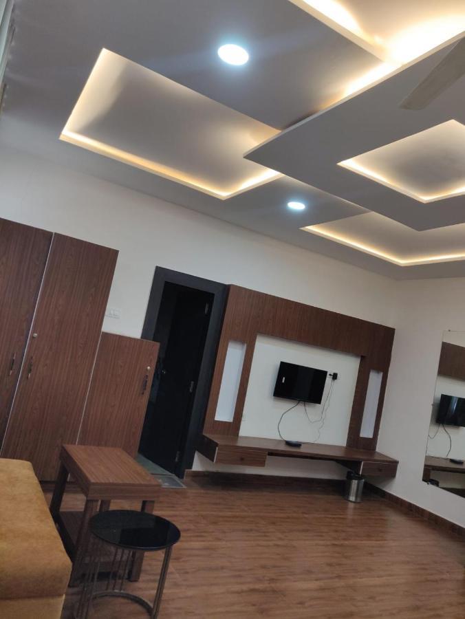 Hotel Virasat By Bookingcare Chhatarpur Buitenkant foto