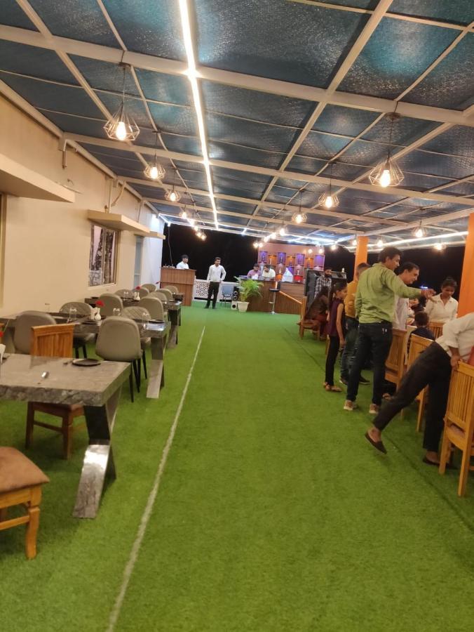 Hotel Virasat By Bookingcare Chhatarpur Buitenkant foto