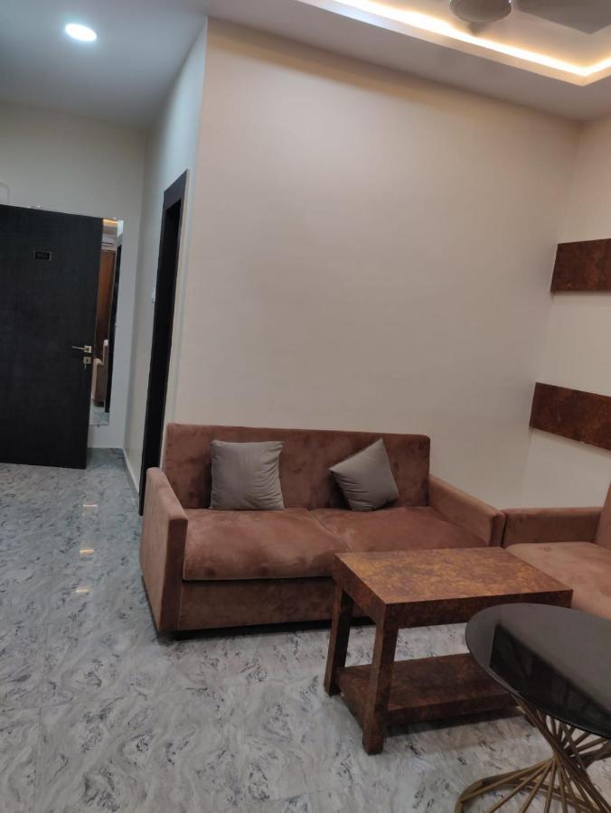 Hotel Virasat By Bookingcare Chhatarpur Buitenkant foto